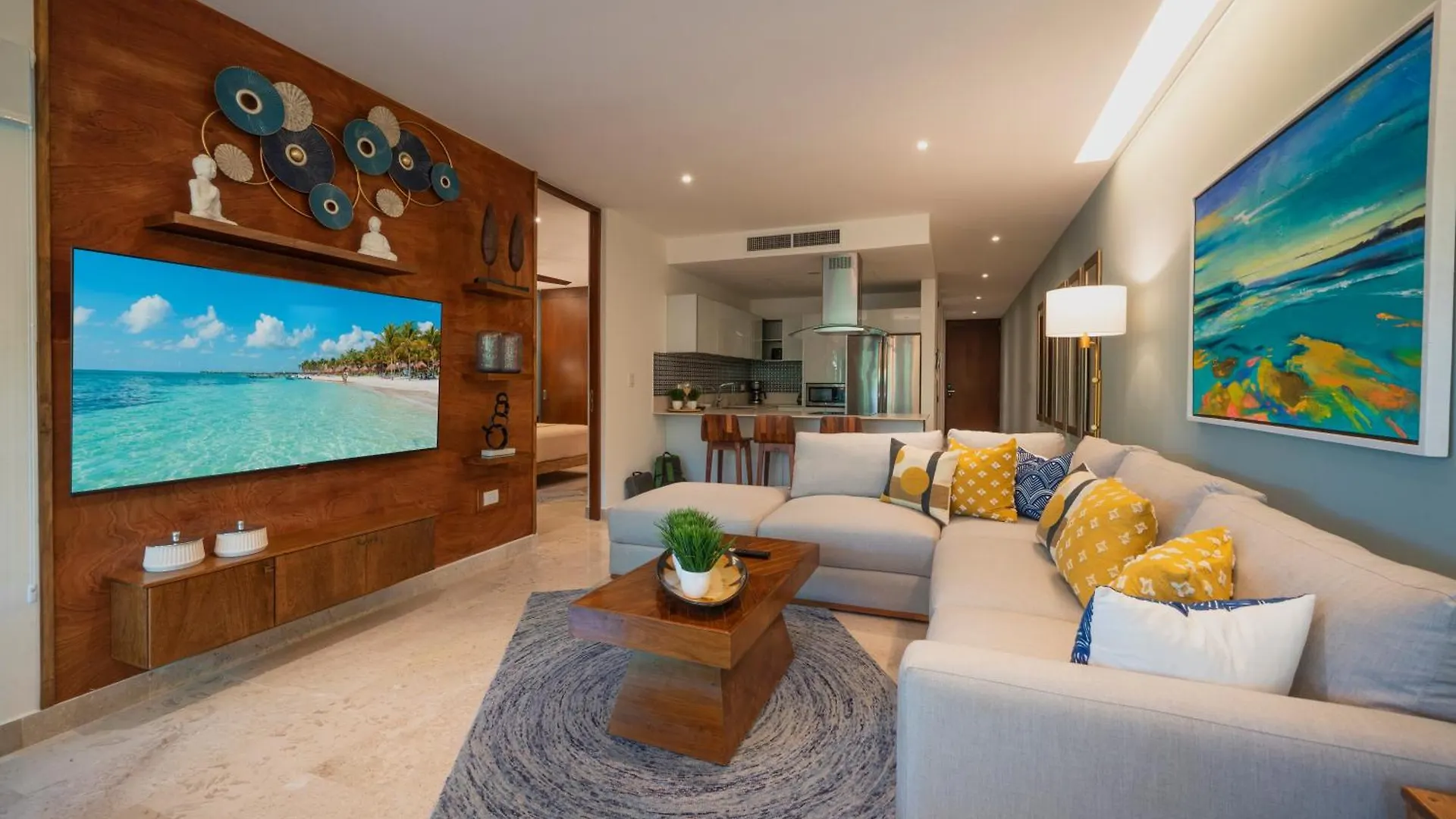Luxury 2 Bedroom Condo With Private Jacuzzi & Bbq - At Cruz Con Mar - Maricruz Playa del Carmen