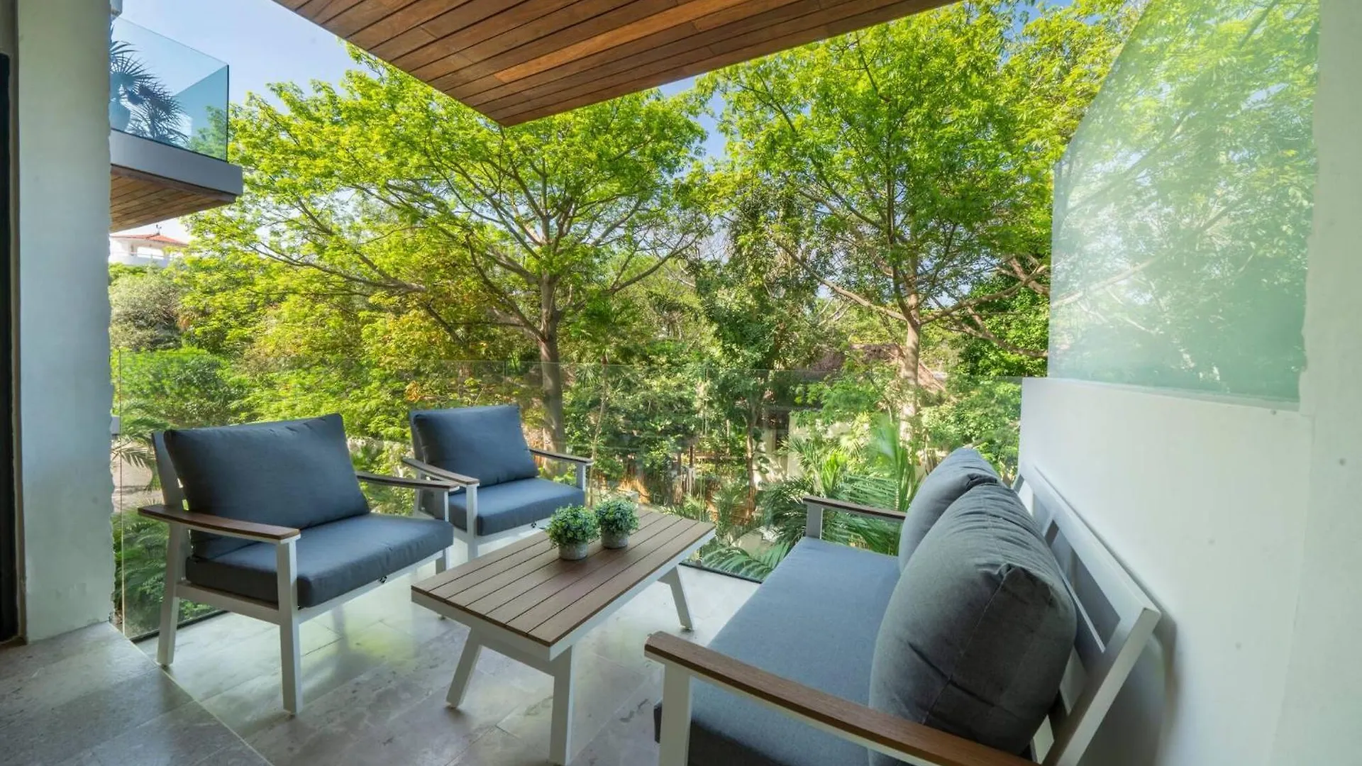 Luxury 2 Bedroom Condo With Private Jacuzzi & Bbq - At Cruz Con Mar - Maricruz Playa del Carmen 0*,  Mexico