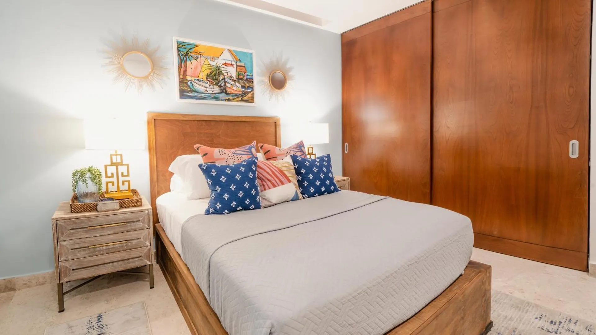 Luxury 2 Bedroom Condo With Private Jacuzzi & Bbq - At Cruz Con Mar - Maricruz Playa del Carmen Holiday home
